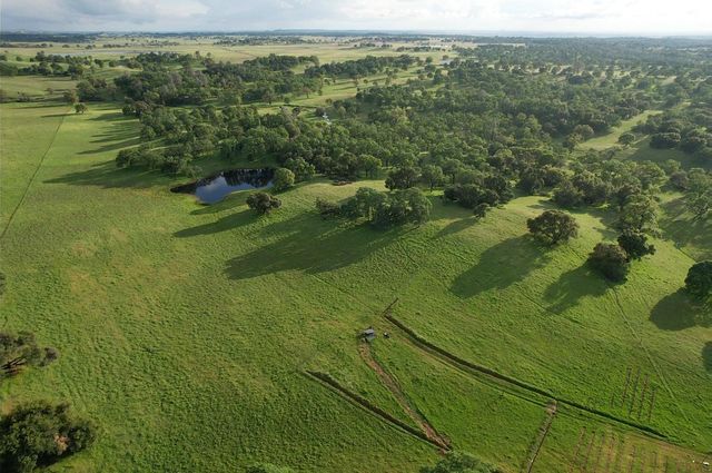 21271 Latrobe Rd, Plymouth, CA 95669