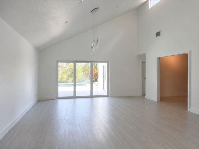 10562 Fenway Place, Boca Raton, FL 33498