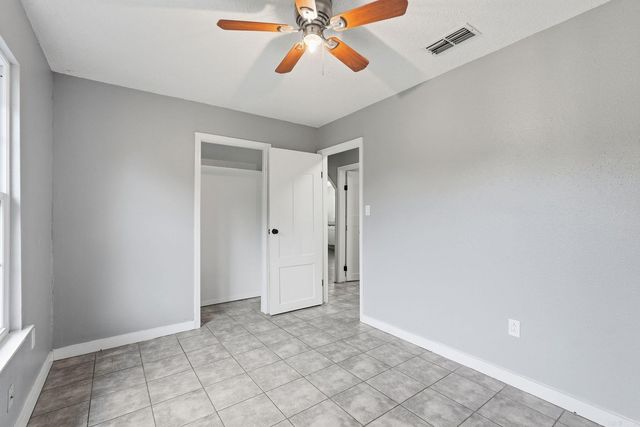 1424 Lockhart Street, Benton, AR 72015