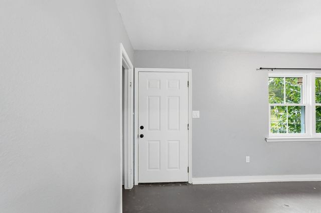 1424 Lockhart Street, Benton, AR 72015
