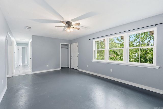 1424 Lockhart Street, Benton, AR 72015