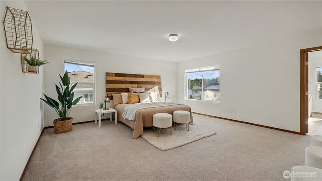 21470 SE 299TH Way, Kent, WA 98042