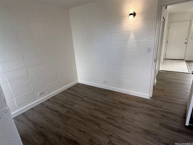 747 Kinau Street 14, Honolulu, HI 96813