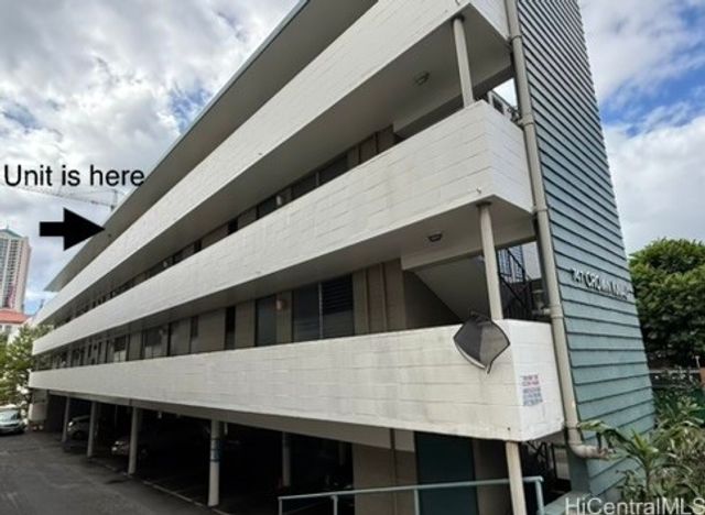 747 Kinau Street 14, Honolulu, HI 96813