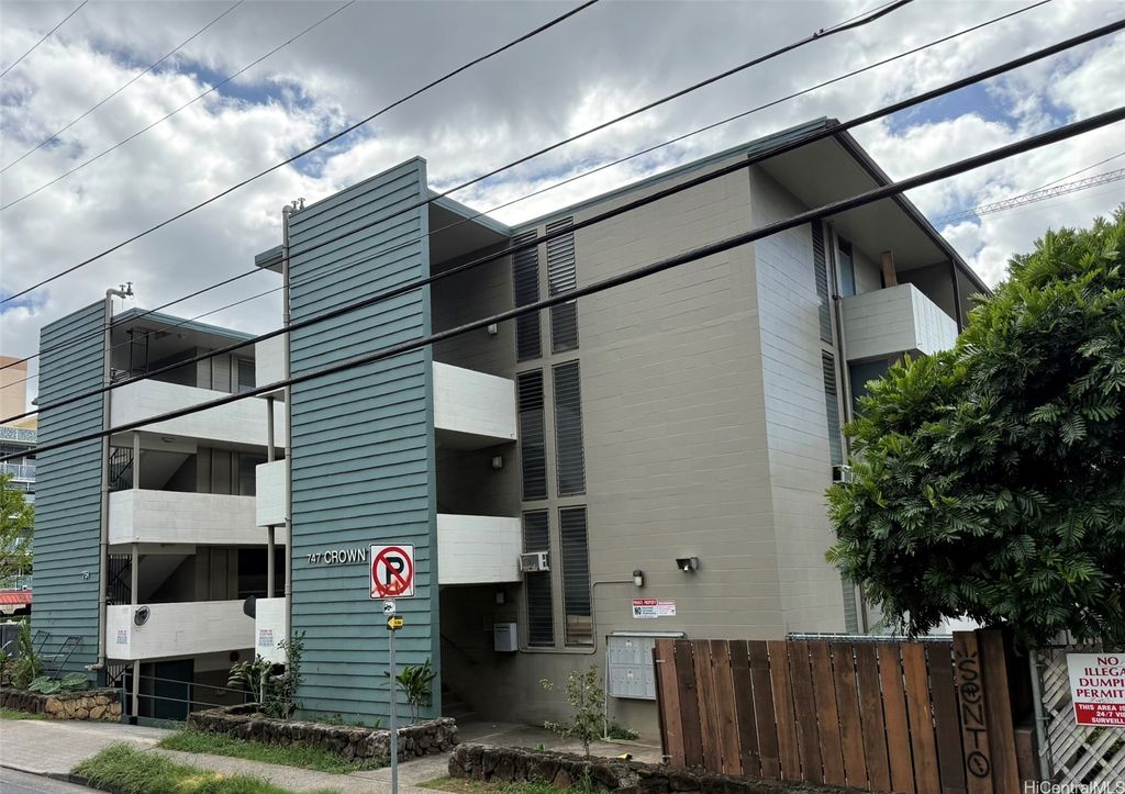 747 Kinau Street 14, Honolulu, HI 96813