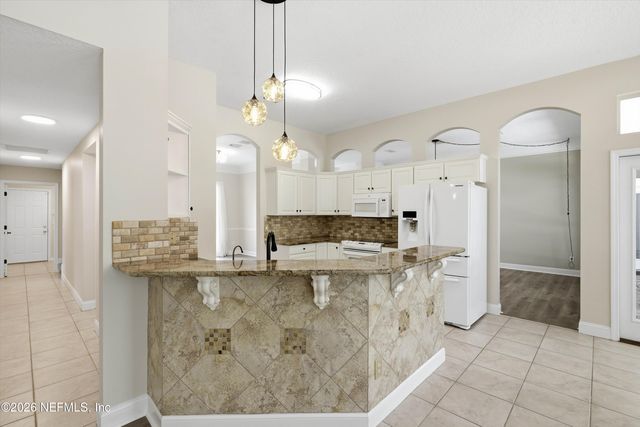 1413 COURSE VIEW Drive, Fleming Island, FL 32003