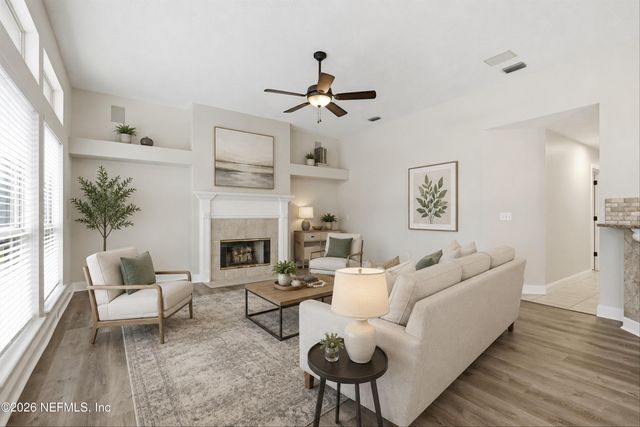 1413 COURSE VIEW Drive, Fleming Island, FL 32003