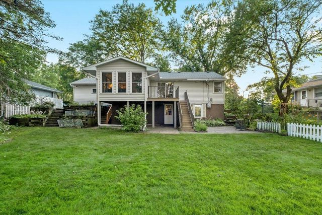 5741 W Moore Lake Drive, Fridley, MN 55432
