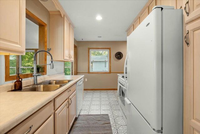 5741 W Moore Lake Drive, Fridley, MN 55432
