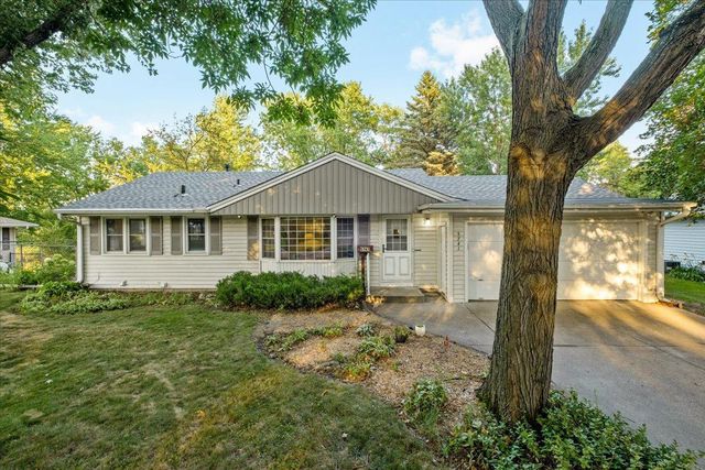 5741 W Moore Lake Drive, Fridley, MN 55432