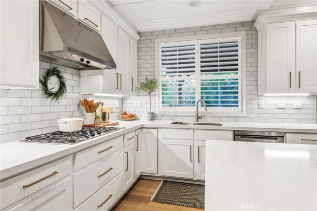 24111 Semillon Lane, Murrieta, CA 92562