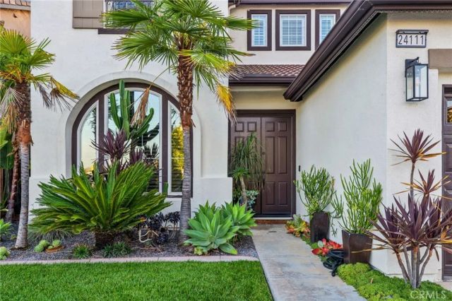 24111 Semillon Lane, Murrieta, CA 92562