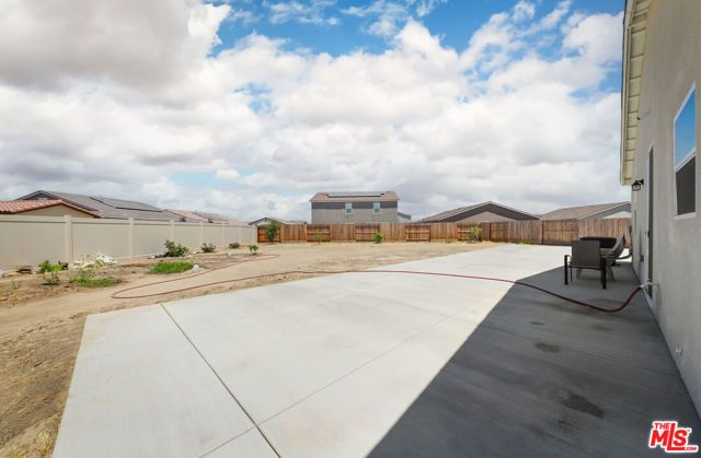 7700 Nigu River Street, Bakersfield, CA 93311