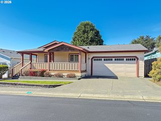 98126 W BENHAM Ln #11, Brookings, OR 97415