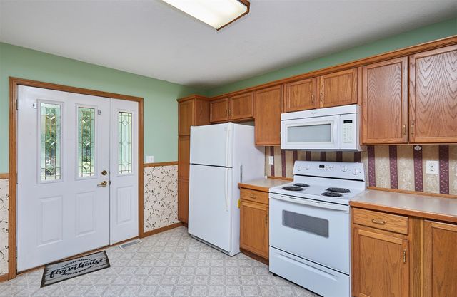 220 W Clay Street, Osceola, IA 50213