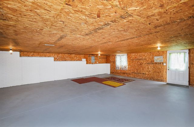 220 W Clay Street, Osceola, IA 50213