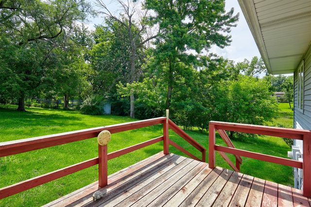 220 W Clay Street, Osceola, IA 50213