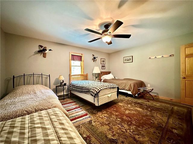 7512 W Poertner Road, Neillsville, WI 54456