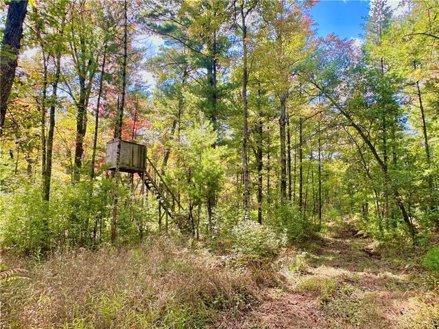 7512 W Poertner Road, Neillsville, WI 54456