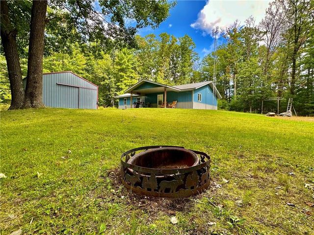 7512 W Poertner Road, Neillsville, WI 54456
