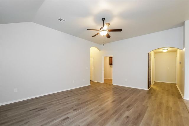 1338 Selborne Place, Yukon, OK 73099