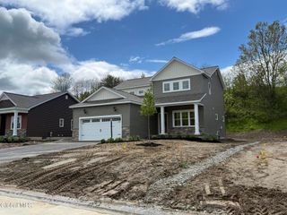 18 Quail Run, Voorheesville, NY 12186