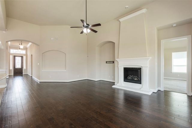 4802 Comstock Way, Mansfield, TX 76063