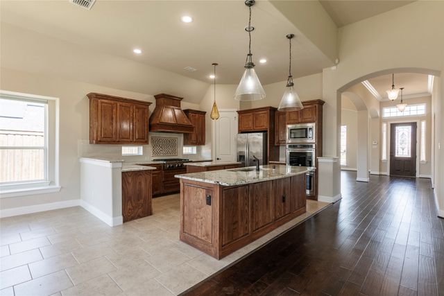 4802 Comstock Way, Mansfield, TX 76063