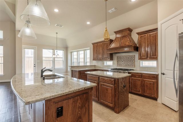 4802 Comstock Way, Mansfield, TX 76063