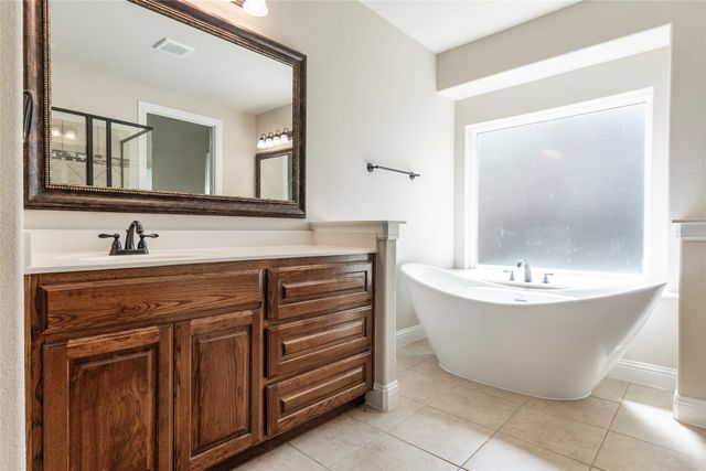 4802 Comstock Way, Mansfield, TX 76063