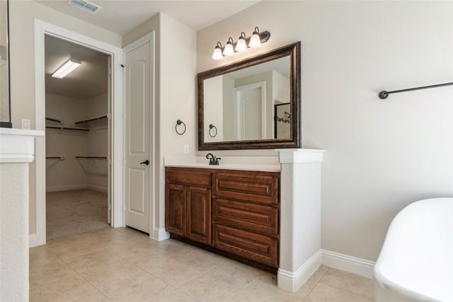 4802 Comstock Way, Mansfield, TX 76063
