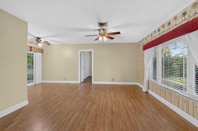 1011 SW 7TH Street, Boca Raton, FL 33486