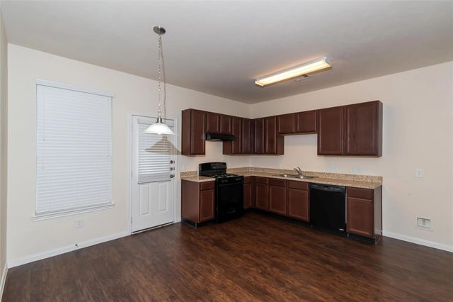 9722 Cira Court, Houston, TX 77044