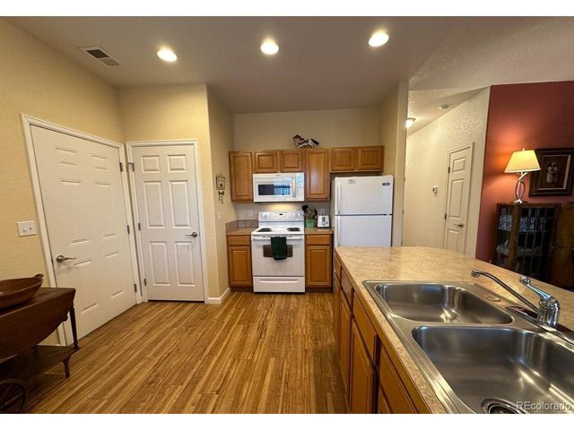 1270 Inca Dove Cir, Loveland, CO 80537