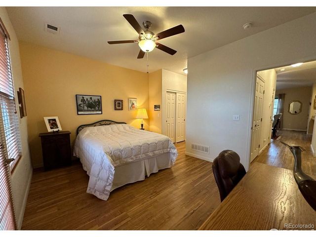 1270 Inca Dove Cir, Loveland, CO 80537