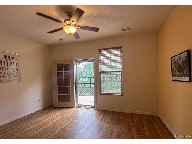 1270 Inca Dove Cir, Loveland, CO 80537