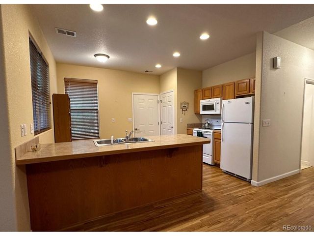 1270 Inca Dove Cir, Loveland, CO 80537