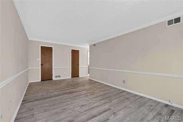 10367 Oxford Hill Drive 18, St Louis, MO 63146