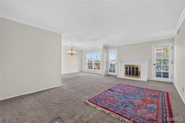 10367 Oxford Hill Drive 18, St Louis, MO 63146