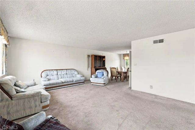 630 Janetwood, Oxnard, CA 93030