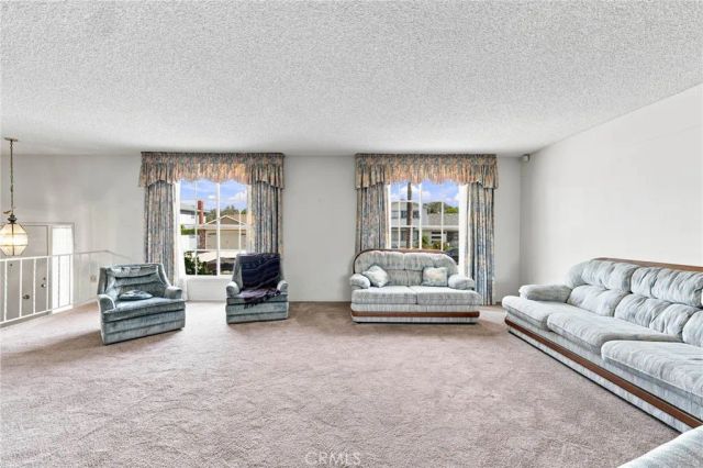 630 Janetwood, Oxnard, CA 93030