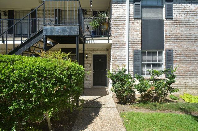 7900 Westheimer Road 141, Houston, TX 77063
