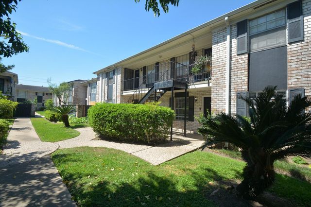 7900 Westheimer Road 141, Houston, TX 77063