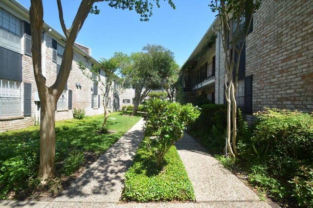7900 Westheimer Road 141, Houston, TX 77063