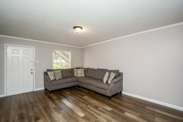 7900 Westheimer Road 141, Houston, TX 77063