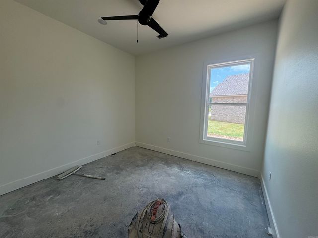 518 Corondelet Lane, Maumelle, AR 72113