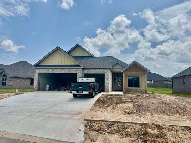 518 Corondelet Lane, Maumelle, AR 72113