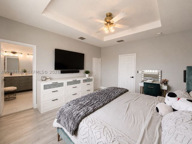 14753 SW 25th St, Miami, FL 33185