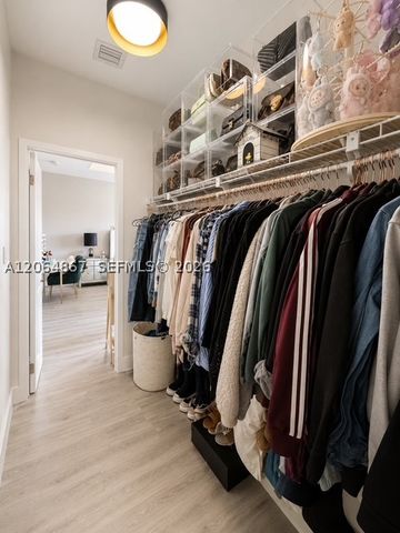 14753 SW 25th St, Miami, FL 33185