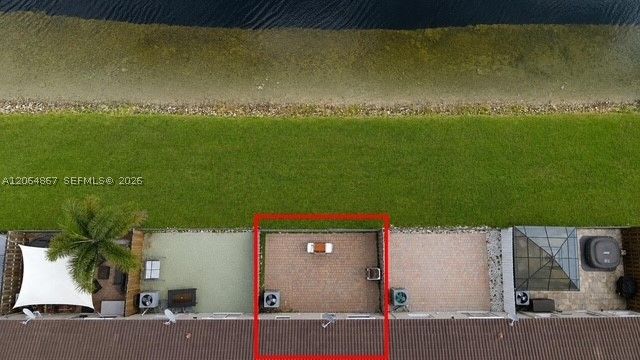 14753 SW 25th St, Miami, FL 33185